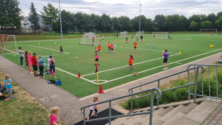 Eichsfelder Girlscup 2026: 30 Mädchen, sechs Teams und ganz viel Fußballfreude