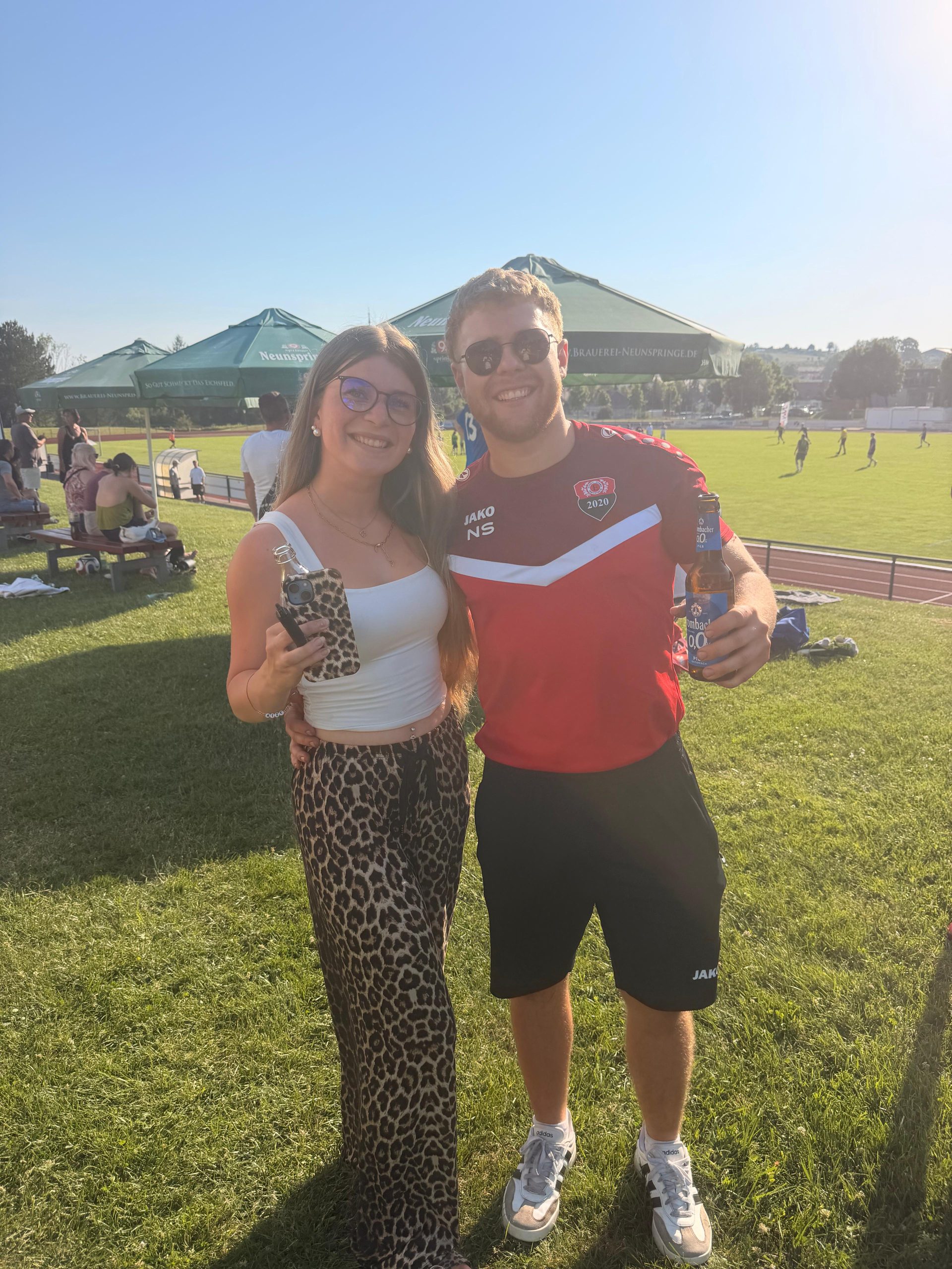 Niklas und Antonia im Medienteam